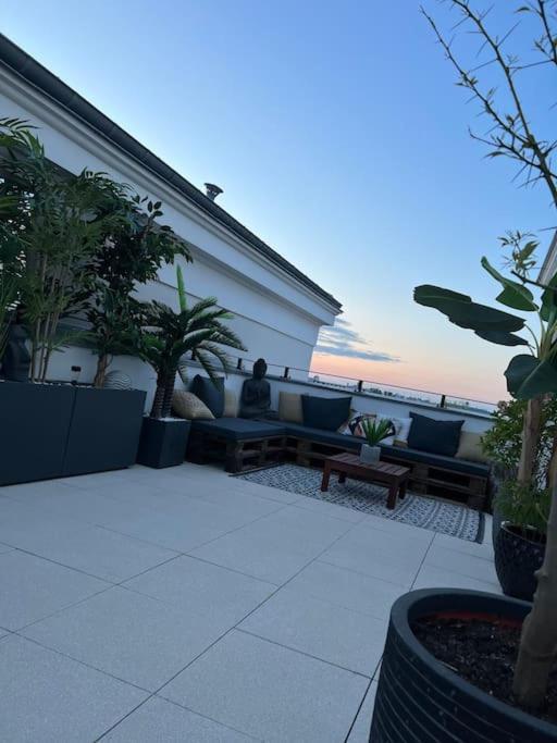 Cosy Penthouse - Large Balconies With Views - 5Min Disneyland Serris Exterior foto
